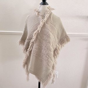 NWOT LUCKY BRAND Aztec Boho Fringe Tassel Open Front Poncho Cardigan